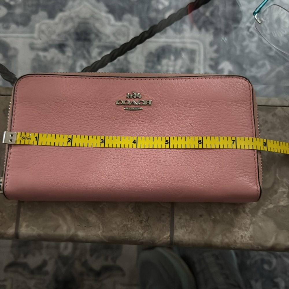 Coach Wallet - Picture 7 of 9
